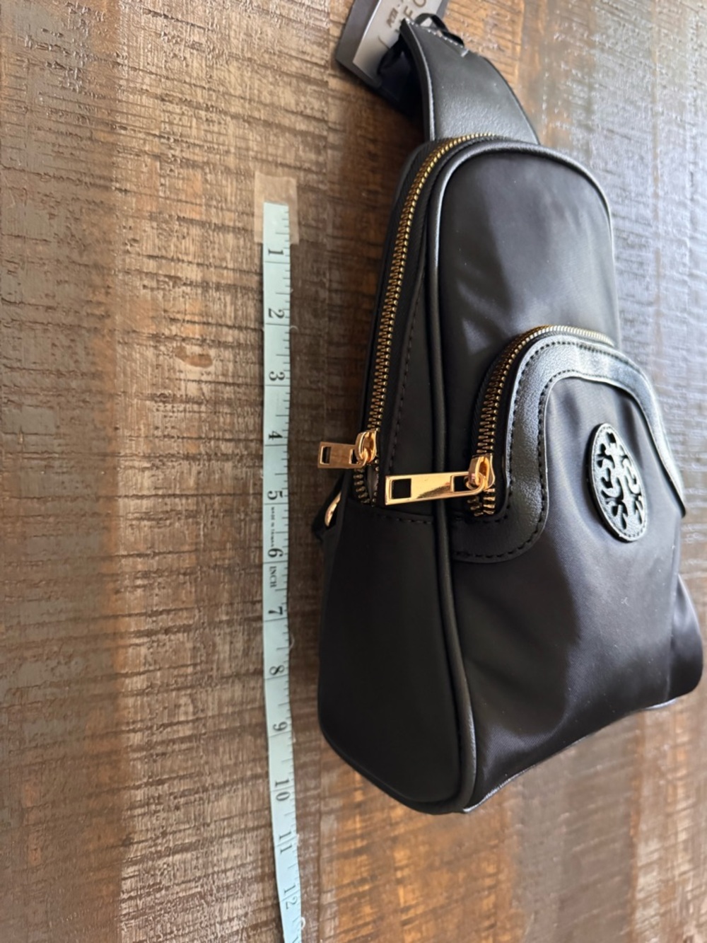 NWT Deluxity Los Angeles Crossbody Bags Small Sling Bag Travel Cross Body Black - Picture 4 of 5